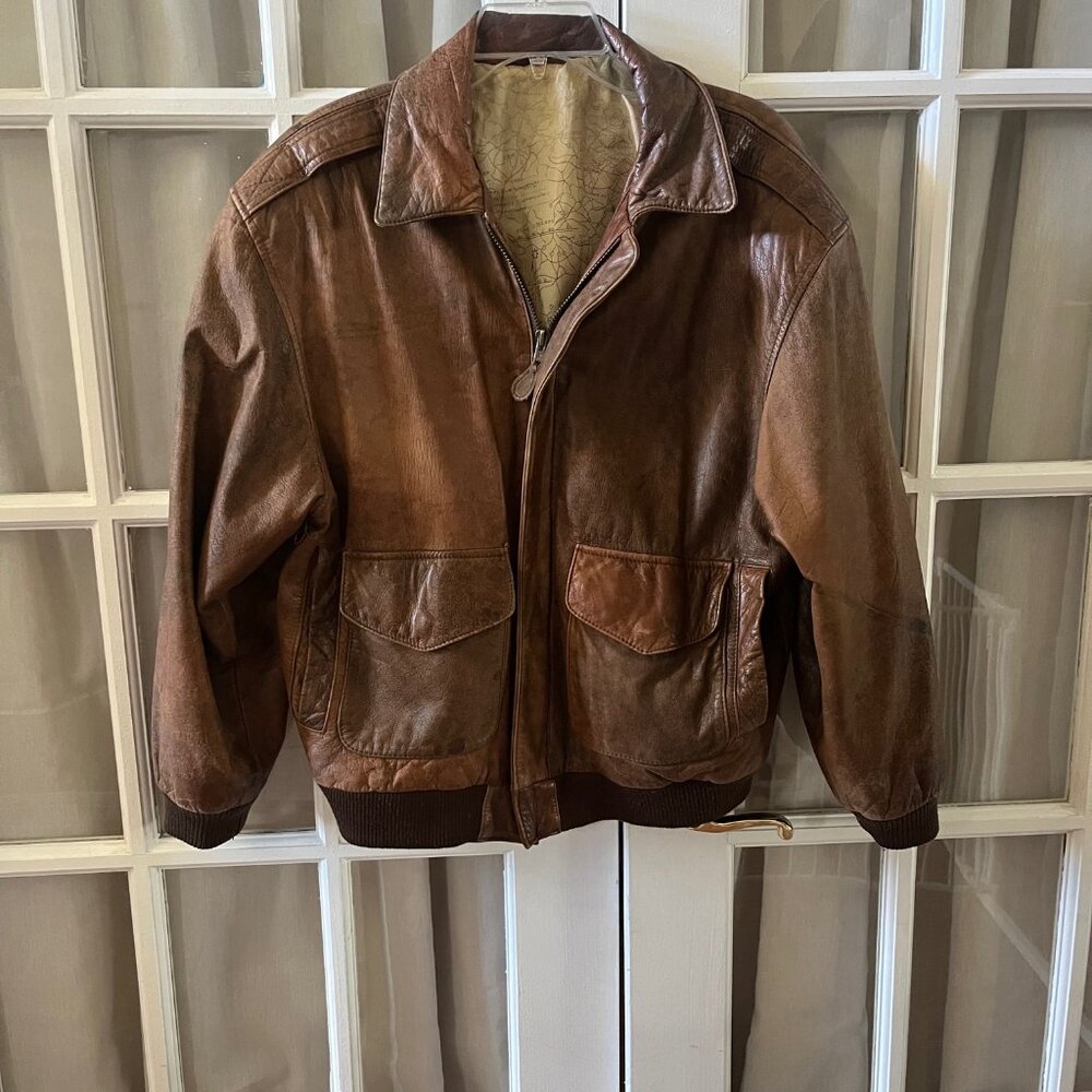 BOMBER JACKET